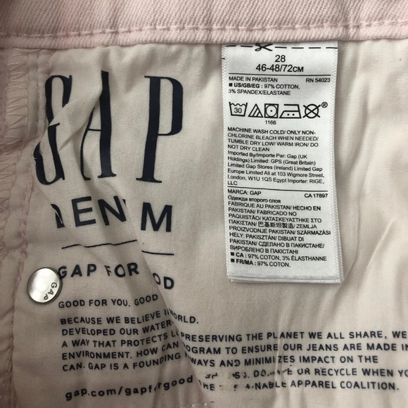Gap shorts bundle - Picture 7 of 8